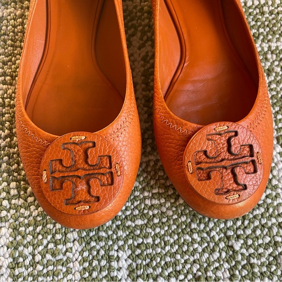 Tory Burch Orange Ballet Flats Size 6.5 - Picture 3 of 12